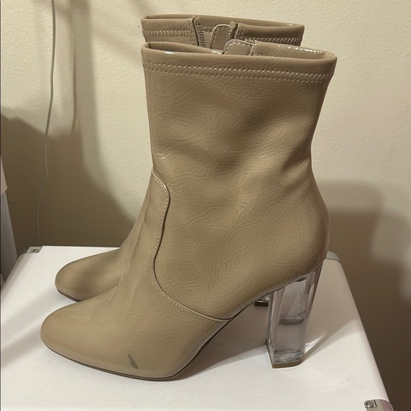 Steve Madden Tan Boots with Clear Heels - Picture 4 of 6